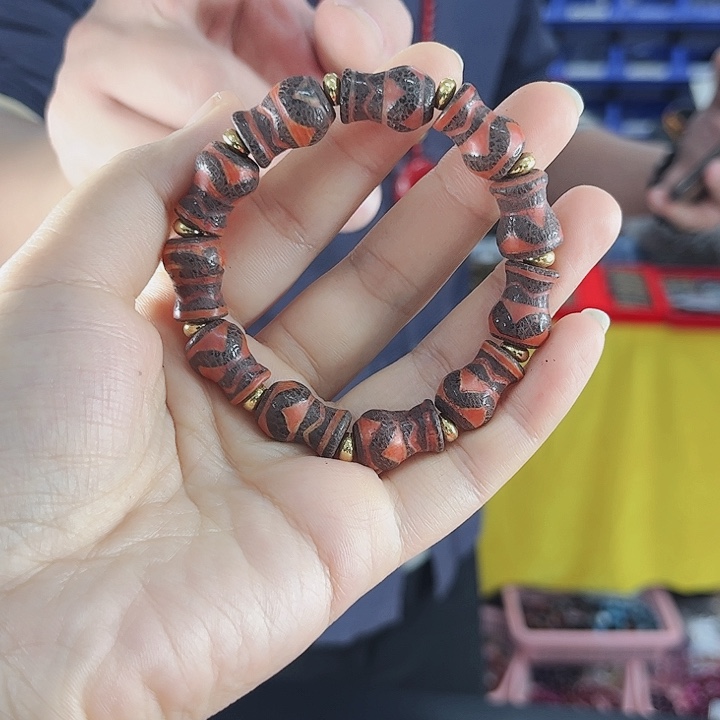 玛瑙手链未镶嵌T66水纹牙牙保瓶手串