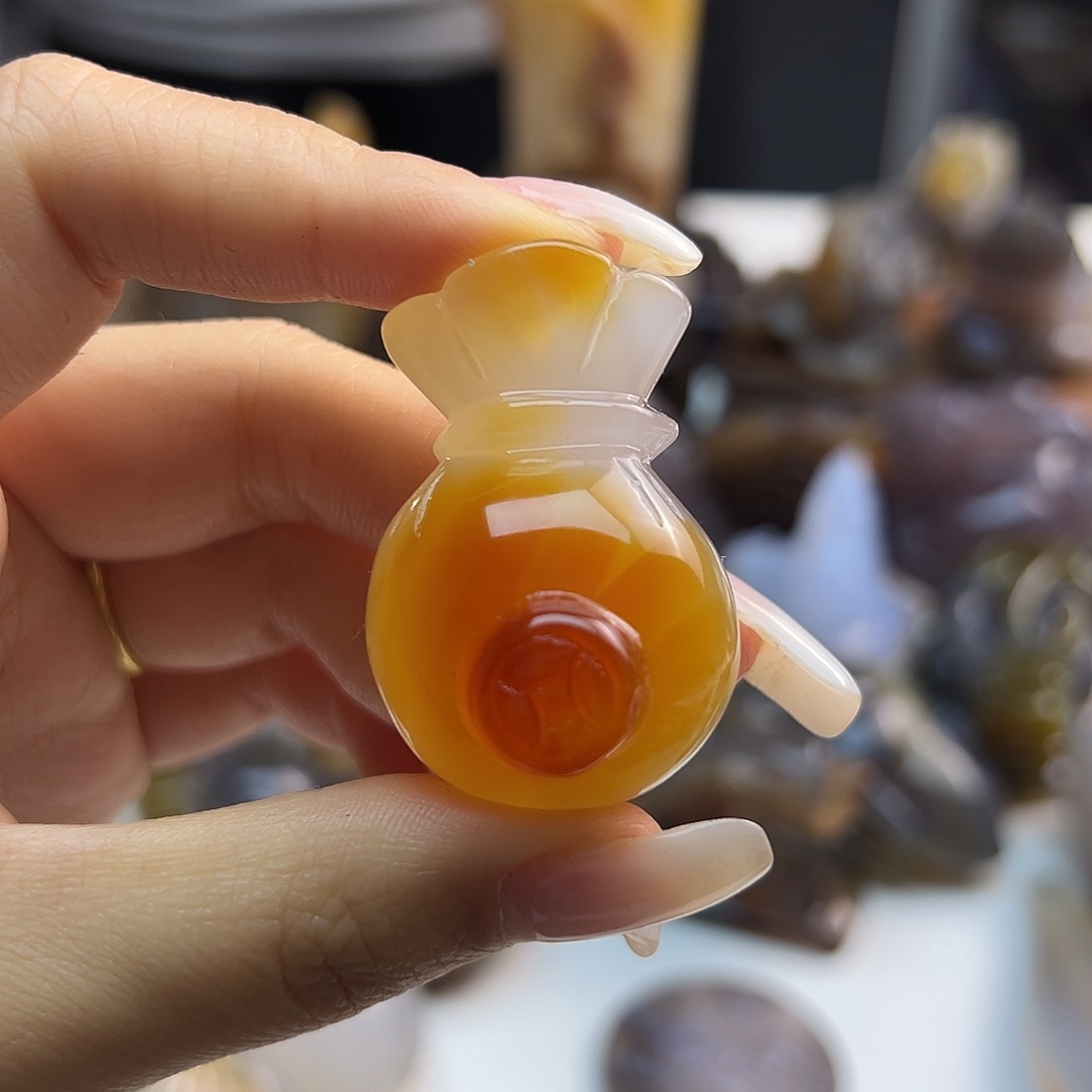 玛瑙/玉髓未镶嵌吊坠(不含链)