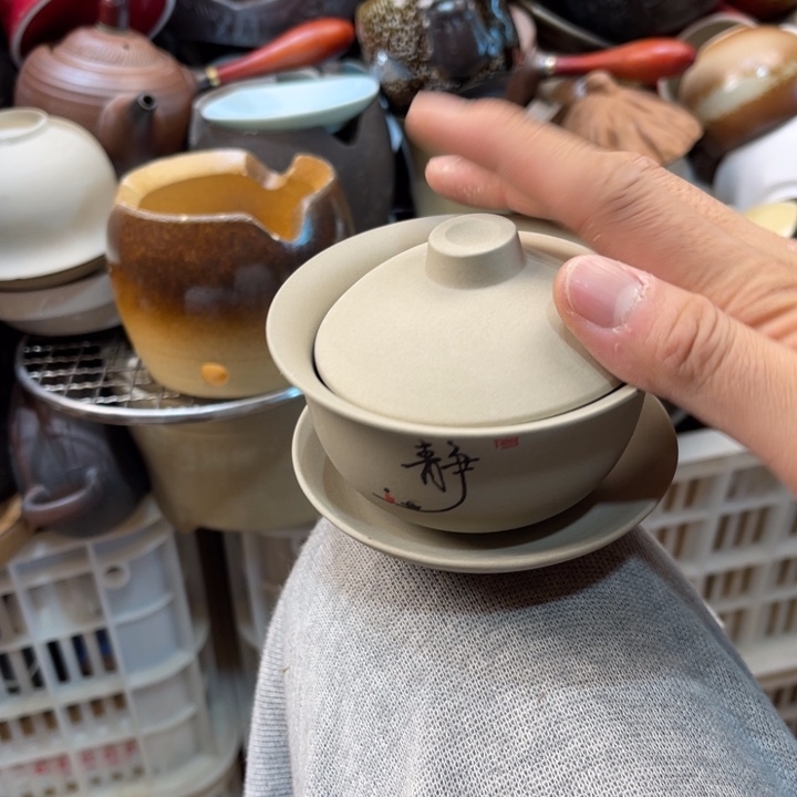 陶摆件不想在这个城市住