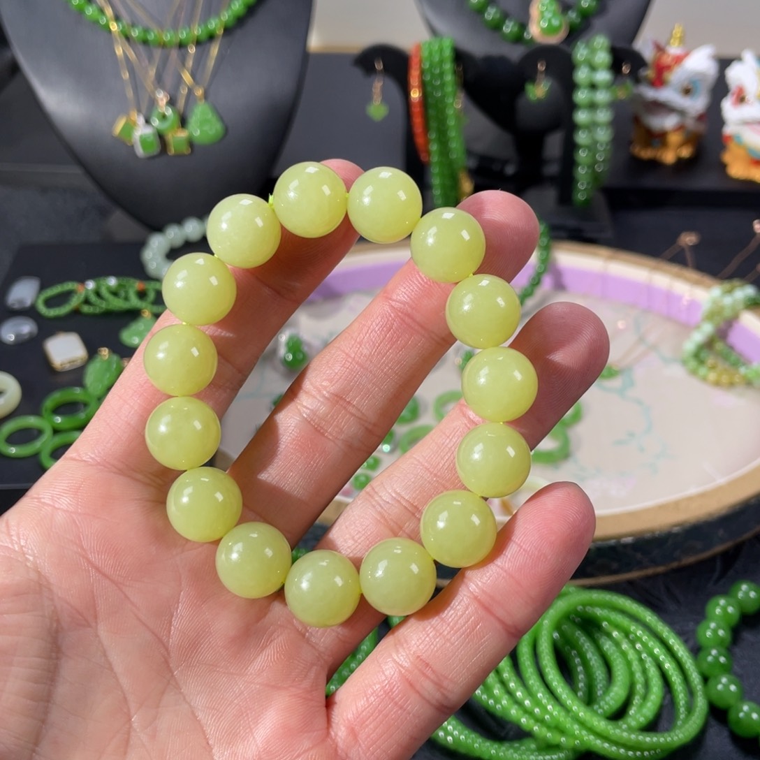 和田玉未镶嵌手链