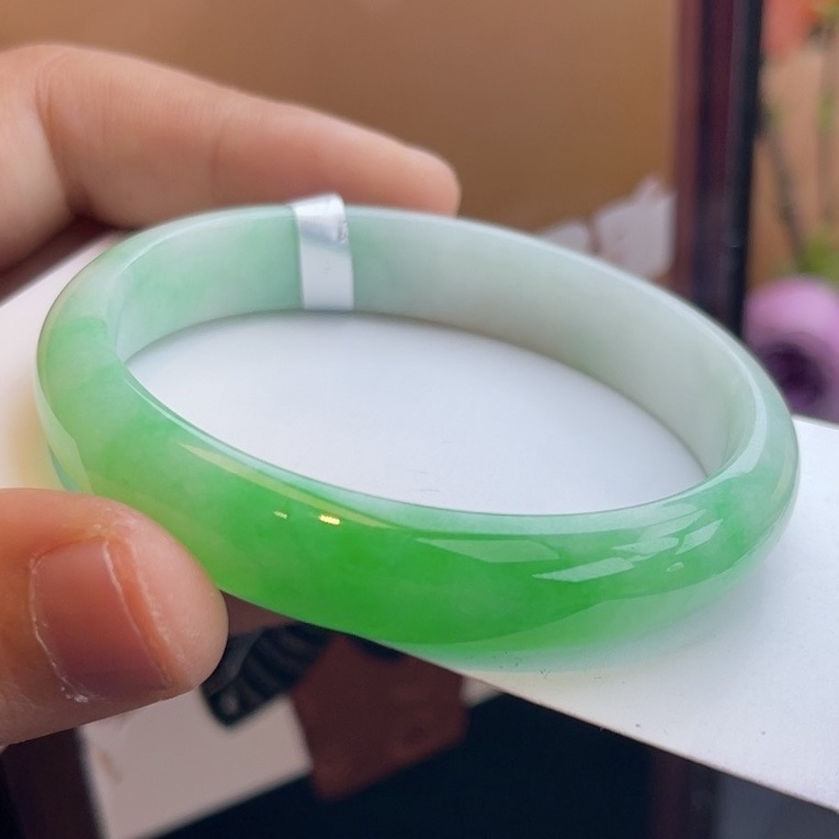 55圈 绿翠 天然A货翡翠手镯