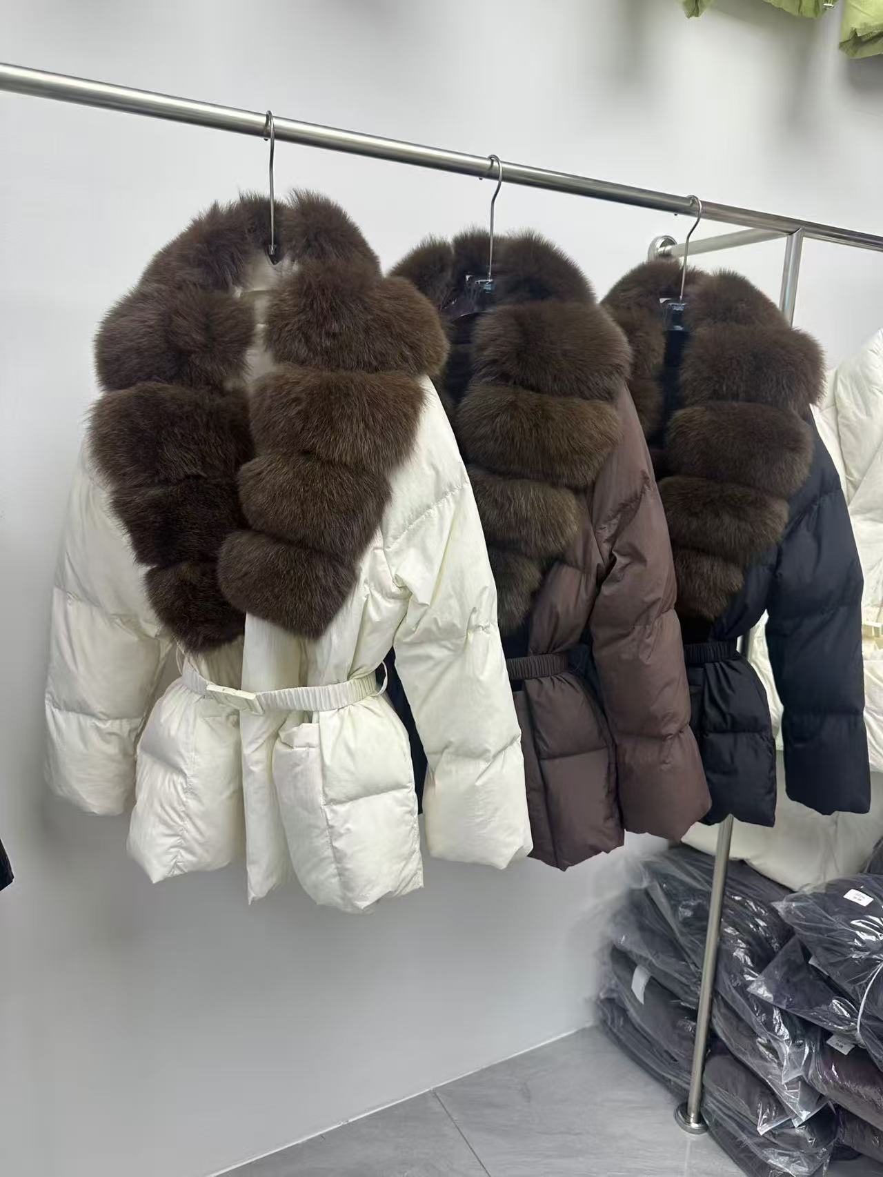 奢华大毛领羽绒服收腰皮草女中长款冬季韩版加厚百搭时尚狐狸毛领