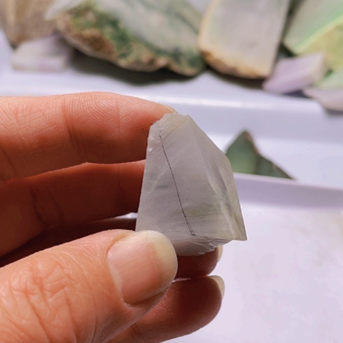 【闪购商品】翡翠颈饰未镶嵌A货