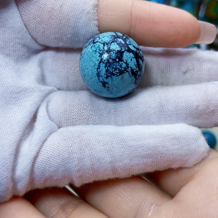 绿松石未镶嵌饰品