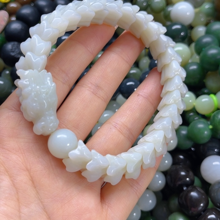 手串未镶嵌和田玉