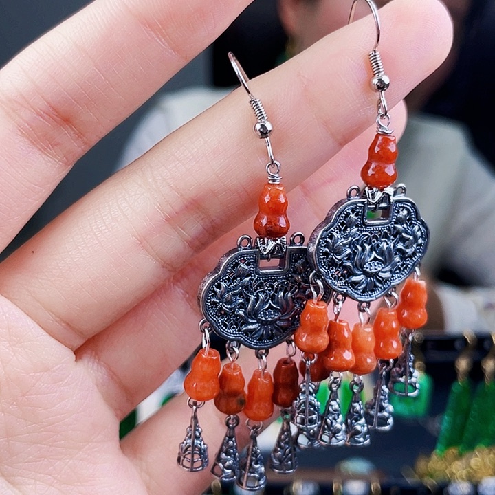 翡翠耳饰未镶嵌饰品