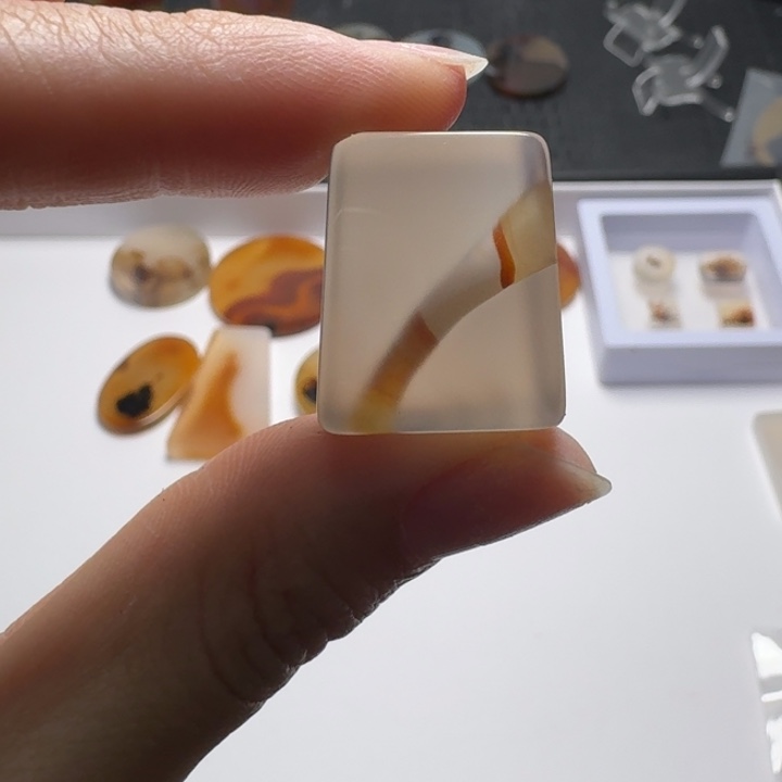 玛瑙/玉髓未镶嵌摆件