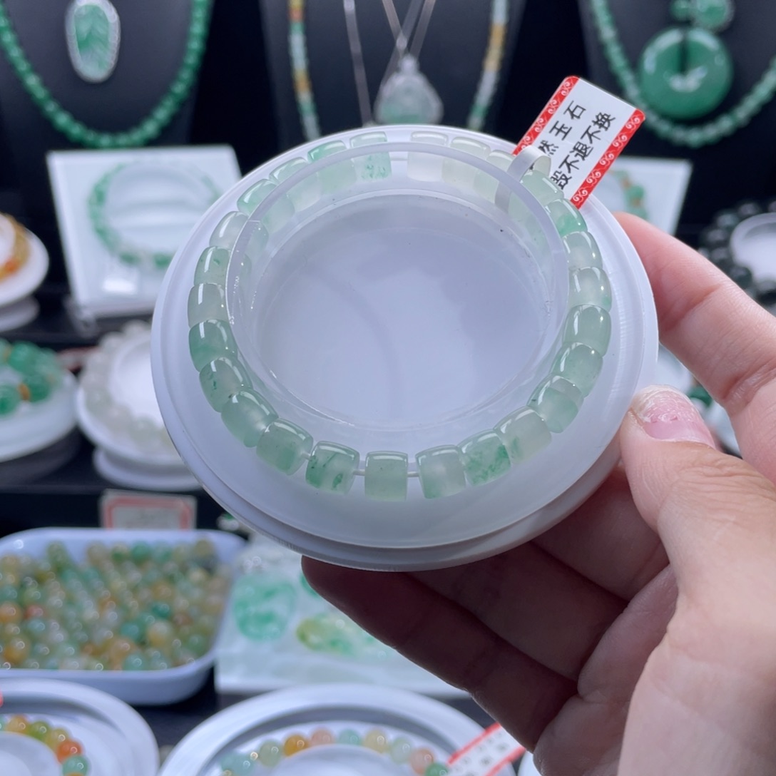 石英质玉（非洲翠）未镶嵌手串