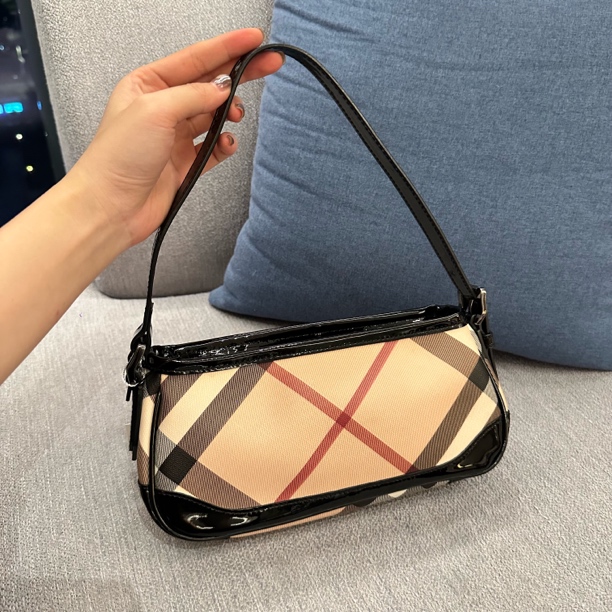 95新 BURBERRY/博柏利 巴宝莉单肩包