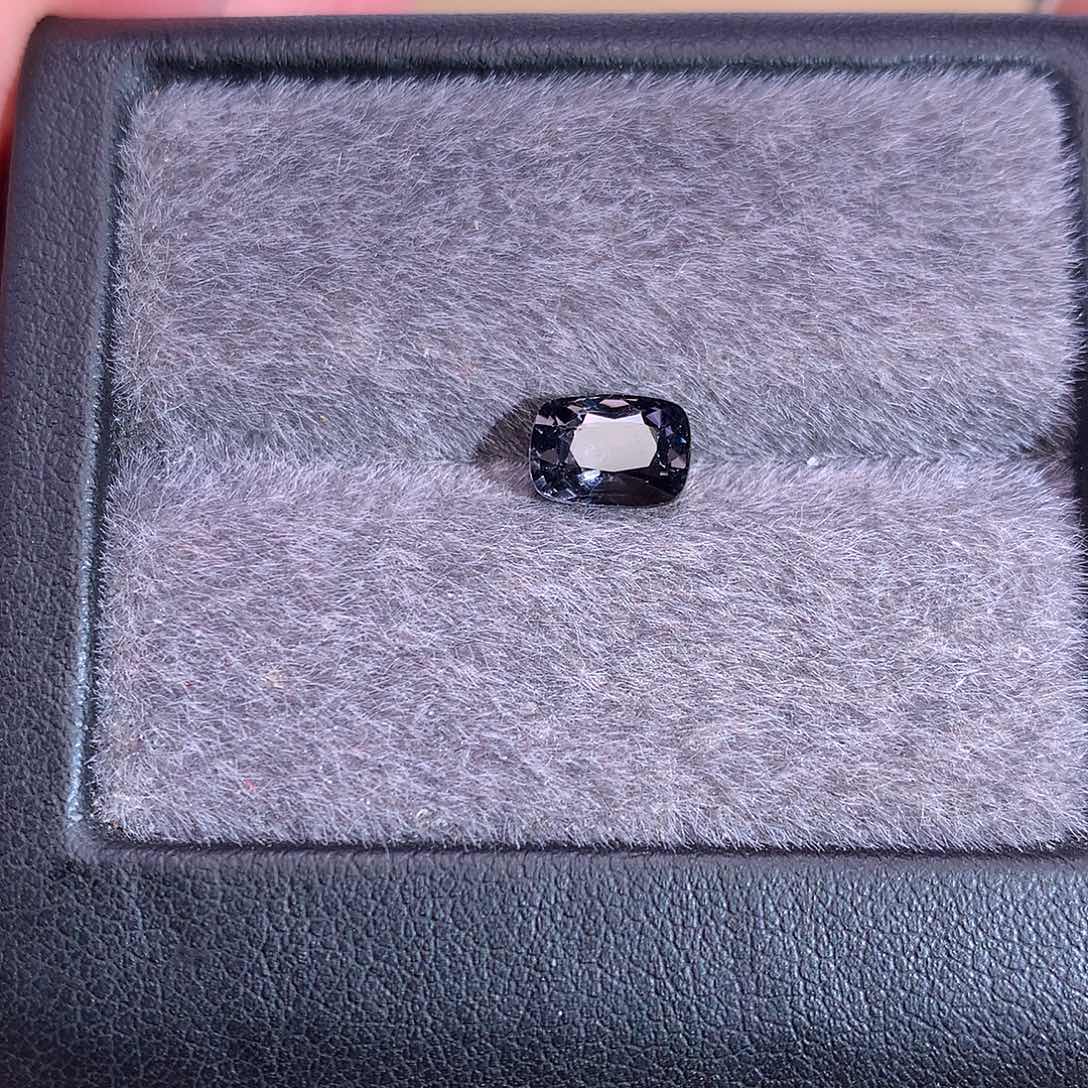 尖晶石裸石未镶嵌1.52ct