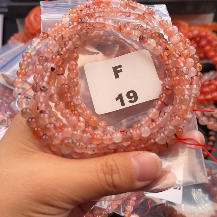 南红玛瑙未镶嵌多样性发货默认微瑕称重5mm2条