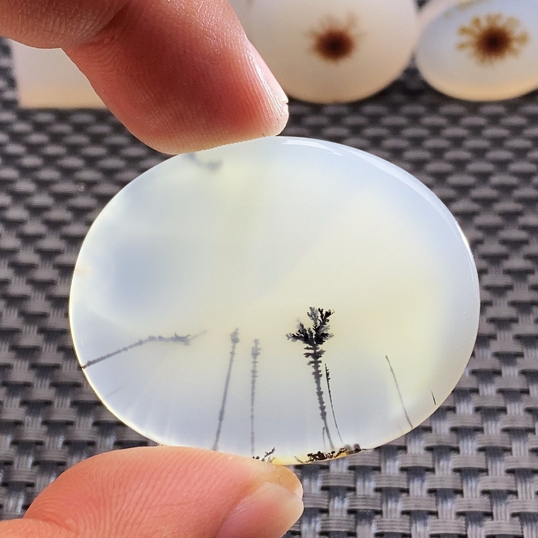 朵***儿玛瑙/玉髓未镶嵌吊坠(不含链)