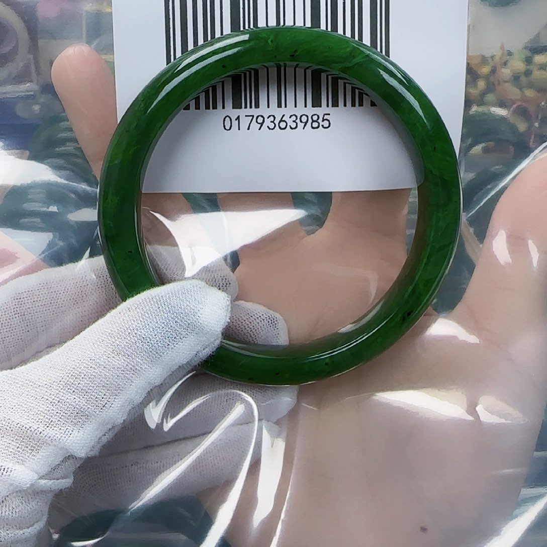 和田玉（碧玉）手镯未镶嵌63