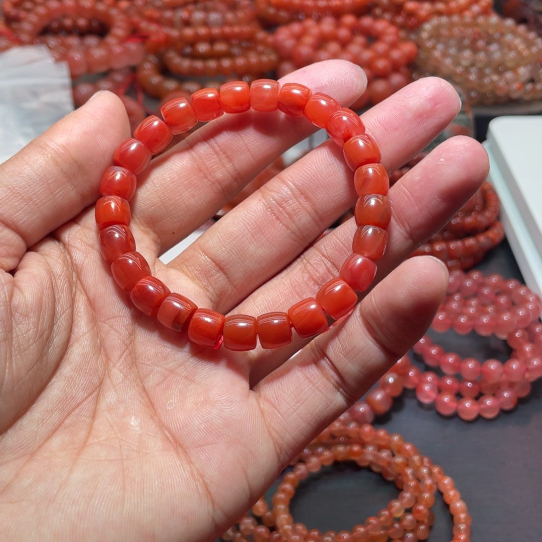 南红玛瑙手链未镶嵌
