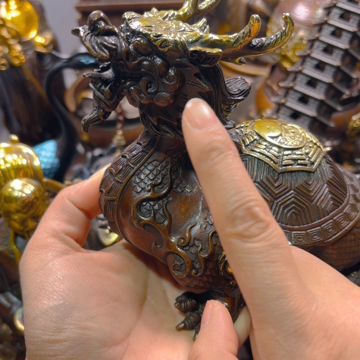 铜器摆件收收藏藏