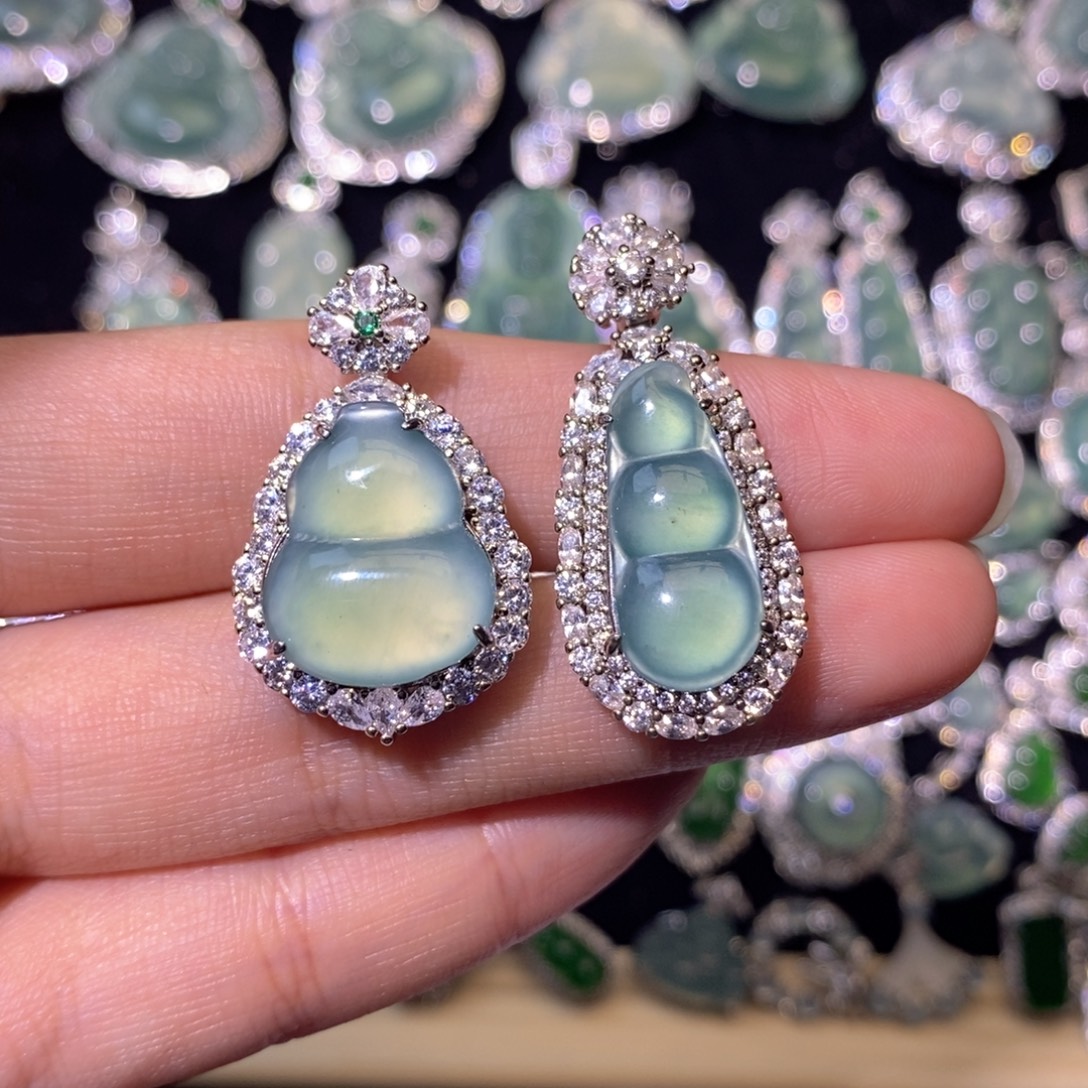 翡翠未镶嵌颈饰天然