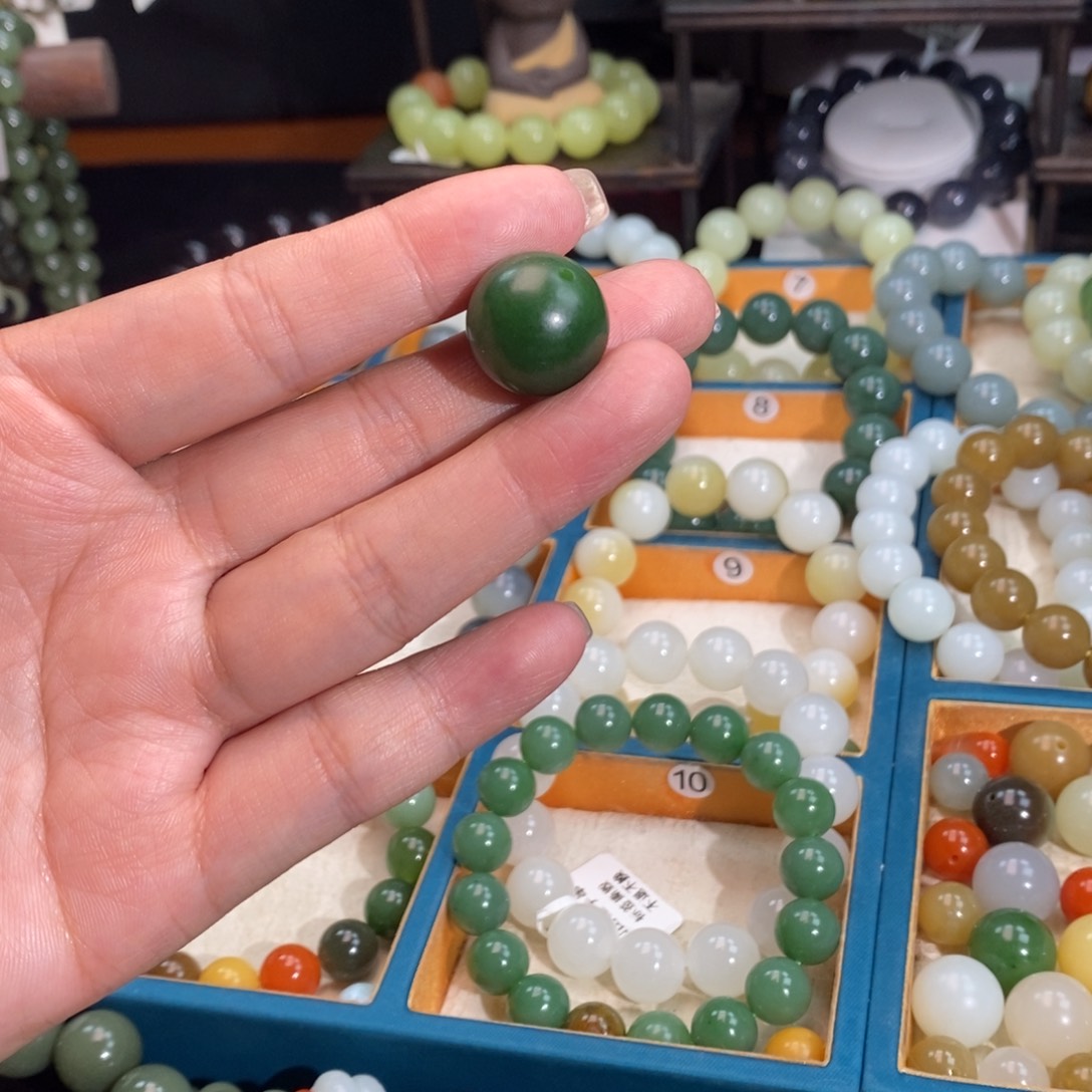 和田玉单珠 17MM未镶嵌碧玉