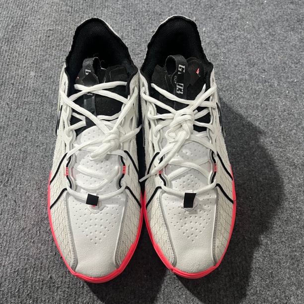 gt3 41码 正品篮球鞋