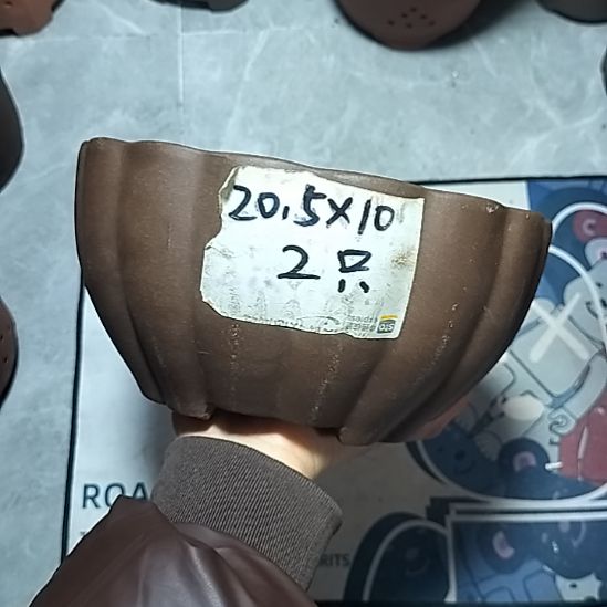 紫砂南瓜两个瑕疵