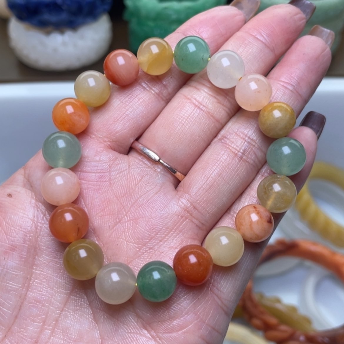 【闪购商品】未镶嵌手镯（圆镯）石英质玉