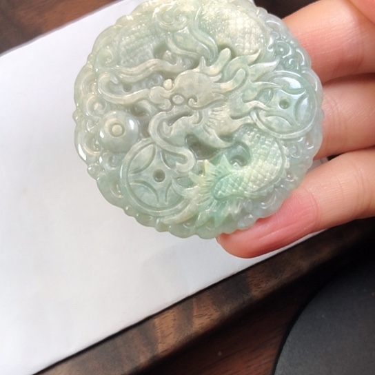 翡翠未镶嵌颈饰缅甸A货，每天下午1点半开播