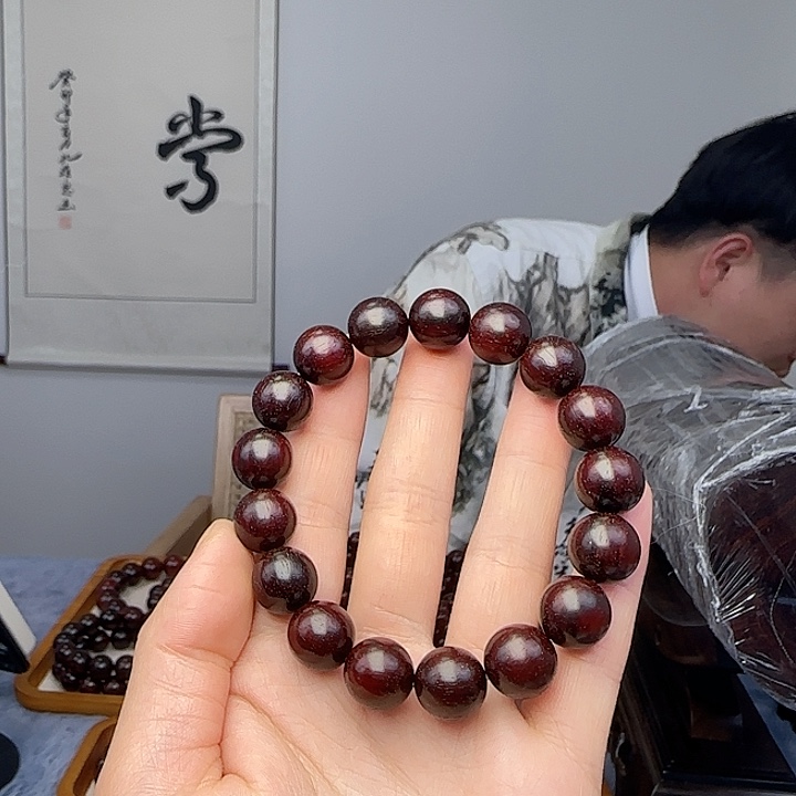 小叶紫檀手串/手链魔****旺檀香紫檀1.2高
