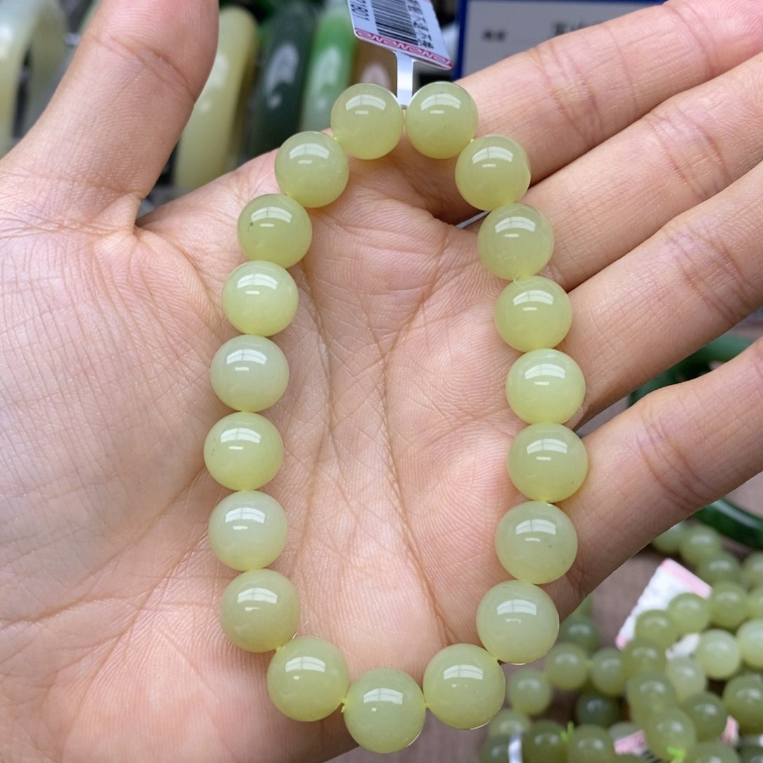 和田玉手串未镶嵌杨*熙卡10