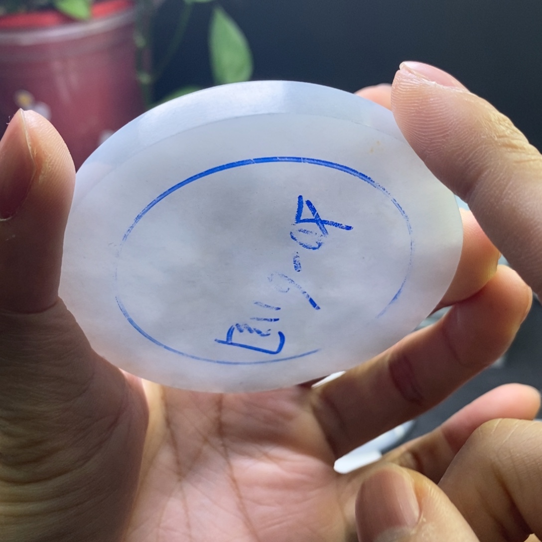 定制翡翠未镶嵌毛胚发一个