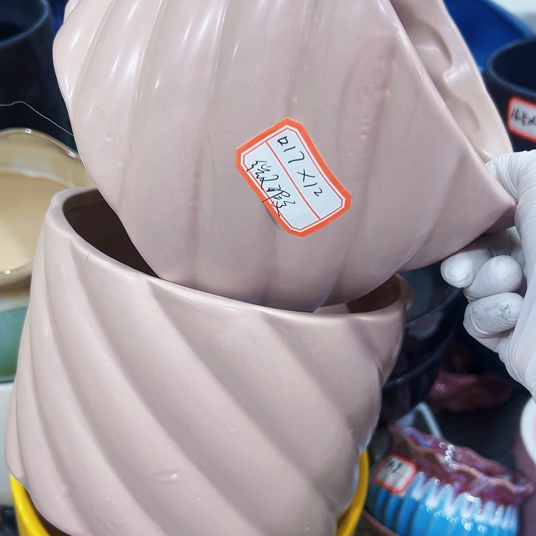 有孔，外贸尾单陶瓷花盆凑单10米包邮瑕疵