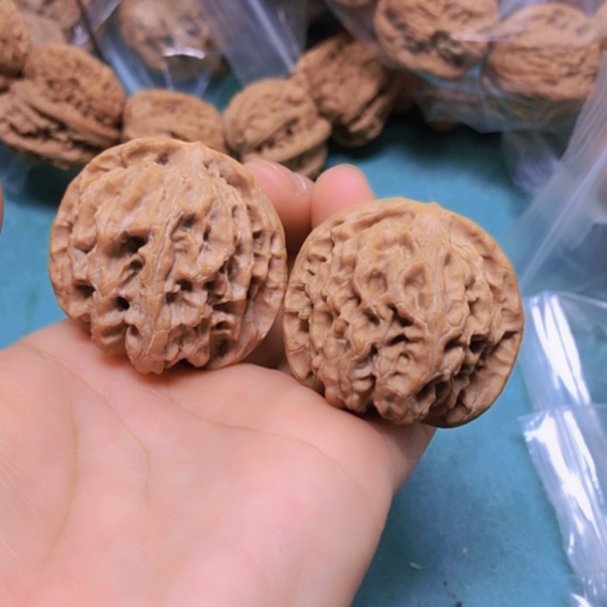 【闪购商品】把件核桃39.5苹果有修