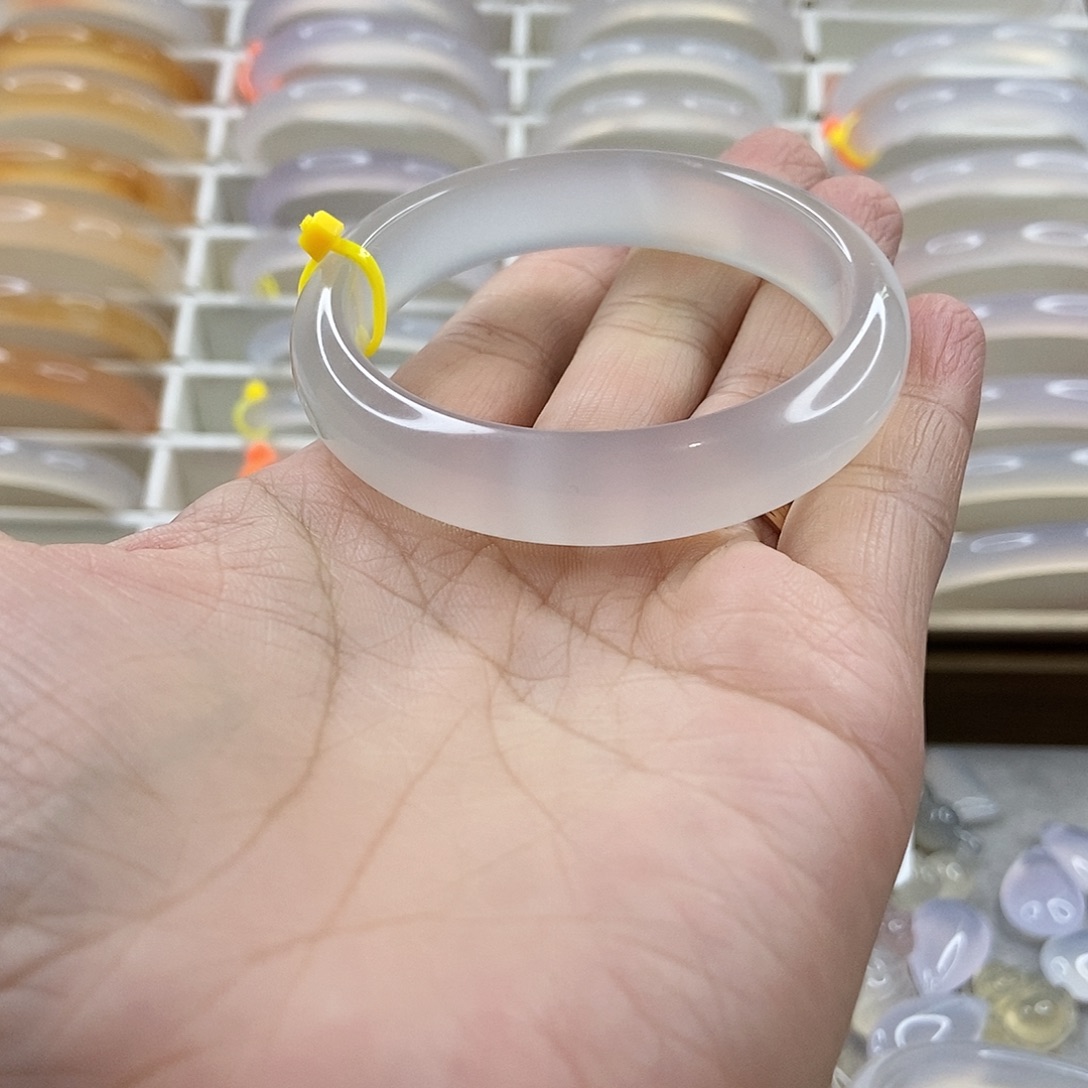 玛瑙/玉髓合金手镯1