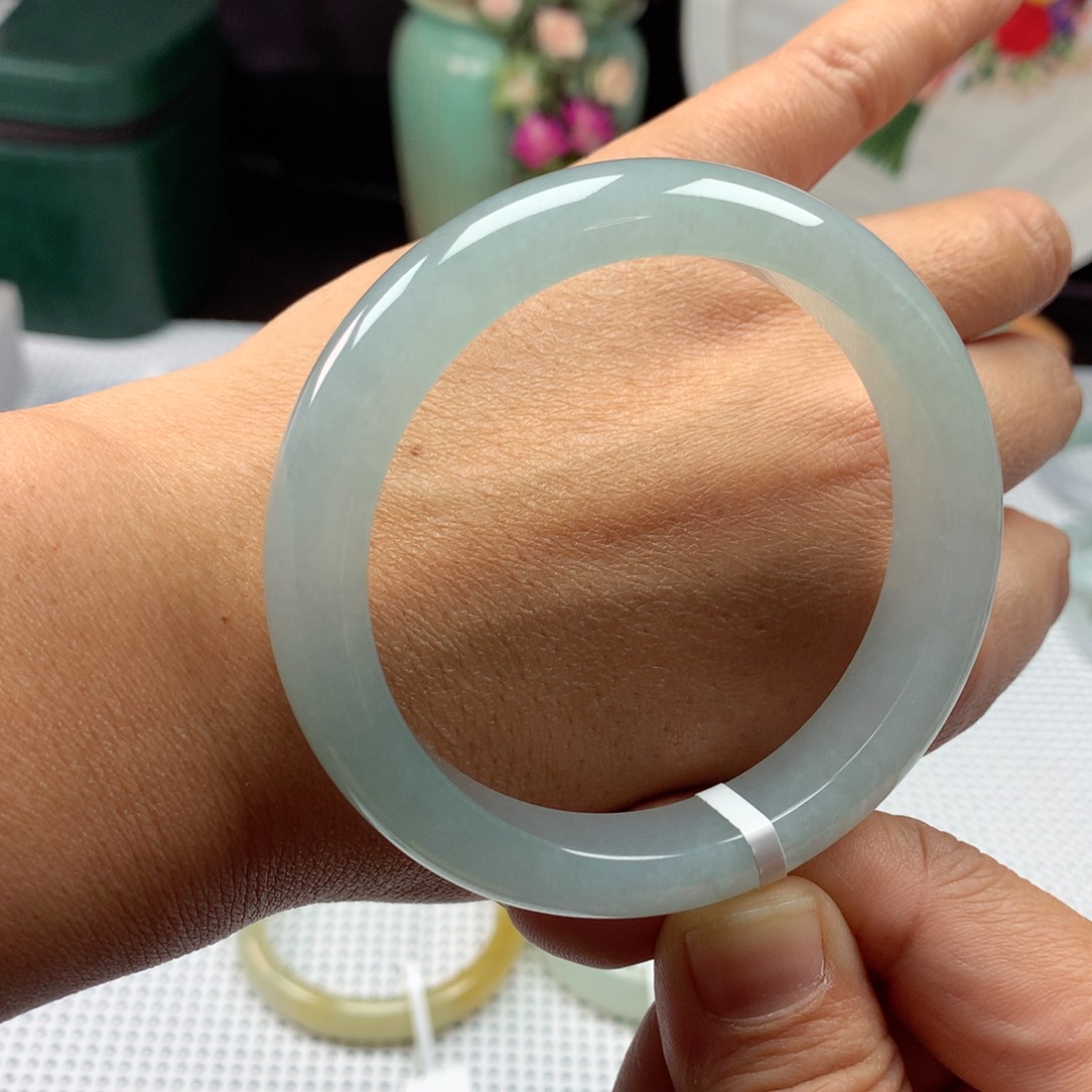 翡翠手镯未镶嵌20号