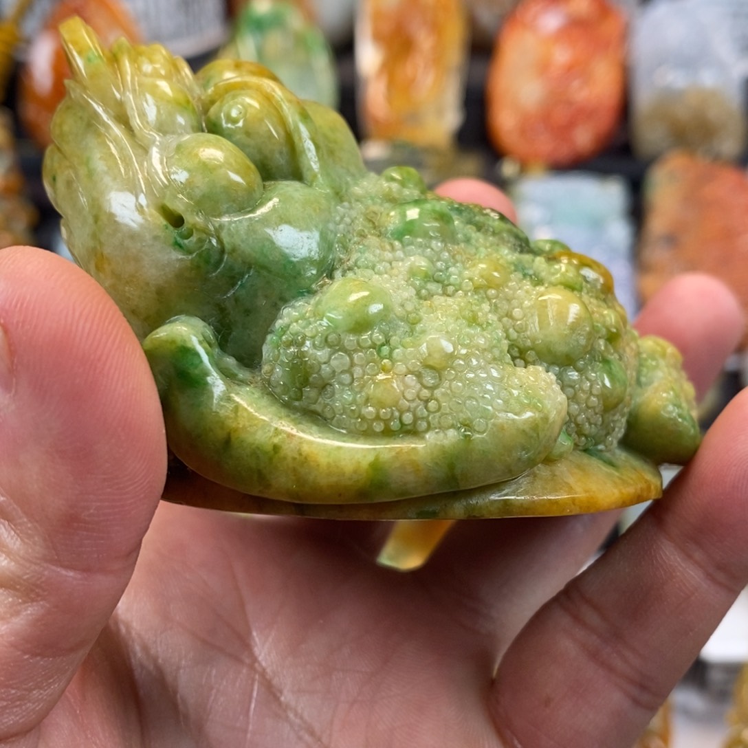 定制翡翠未镶嵌一****?