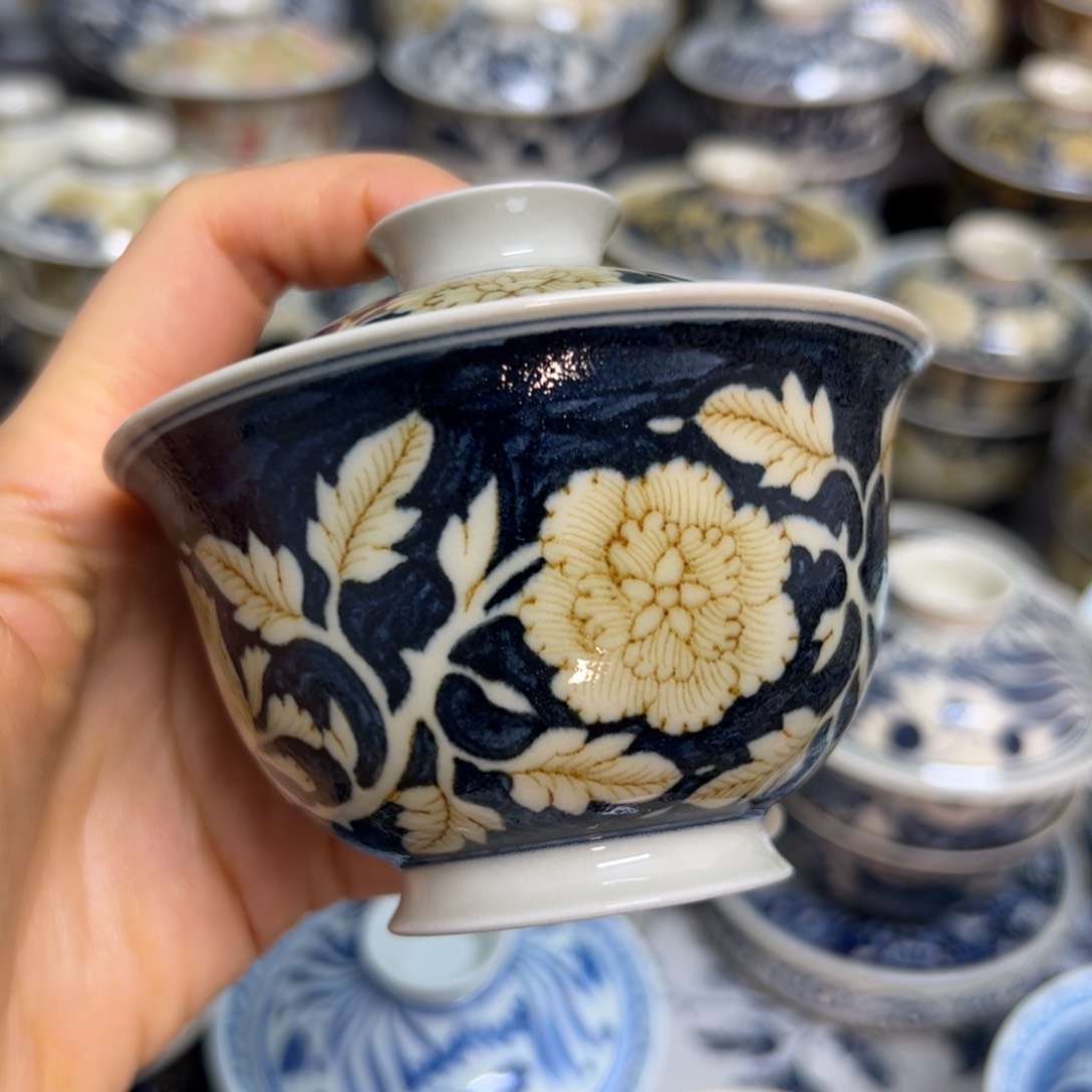 【闪购商品】米*诺陶瓷艺术有限公司