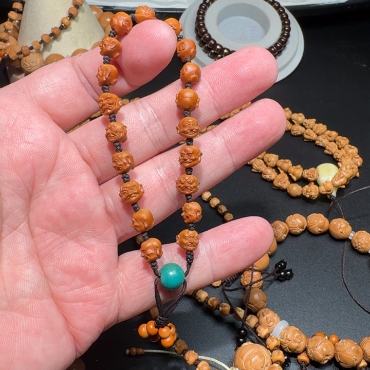 橄榄核手串吃****指核尖十八罗汉