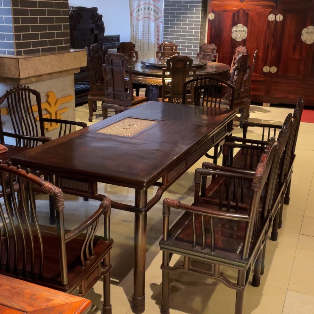 红酸枝木类成套家具