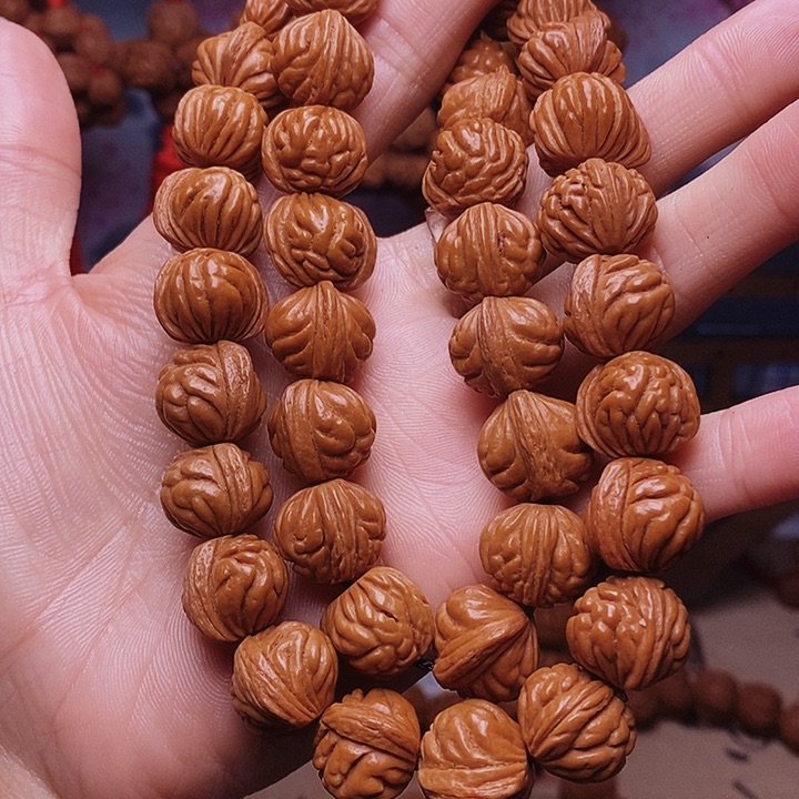 桃核吊坠龙纹桃枭