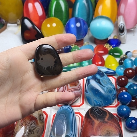 玛瑙/玉髓挂件未镶嵌