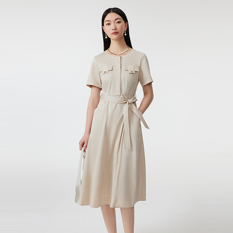 BADINA连衣裙142U316