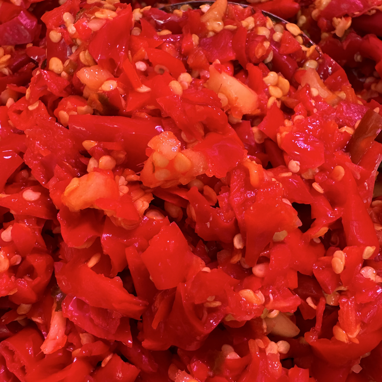 贵州糟辣椒香辣剁椒酱特辣酸辣椒酱姜蒜剁椒鱼头拌饭下饭菜