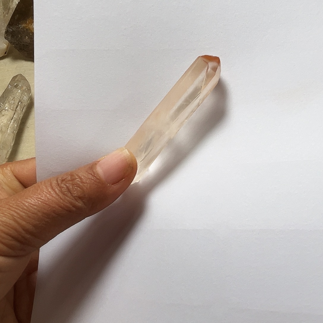 未镶嵌水晶珠宝半成品粉利姆原石