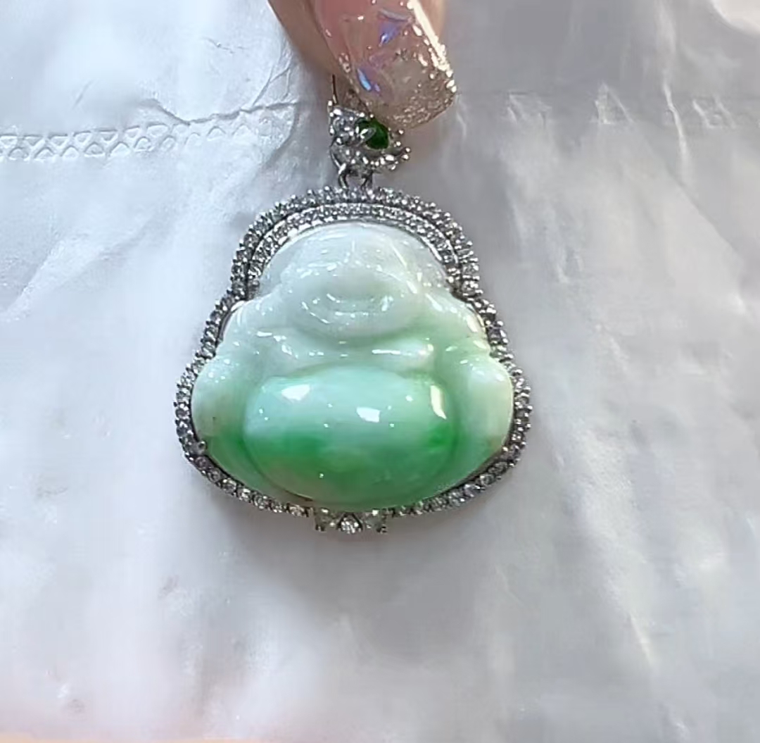 天然翡翠A货孤品吊坠123