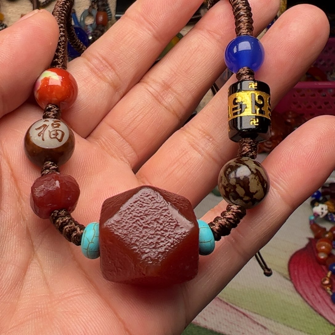 玛瑙/玉髓颈饰未镶嵌