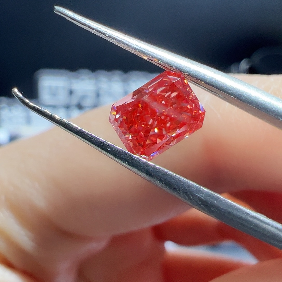 合成钻石裸石雷迪恩浓彩紫红1.177ct