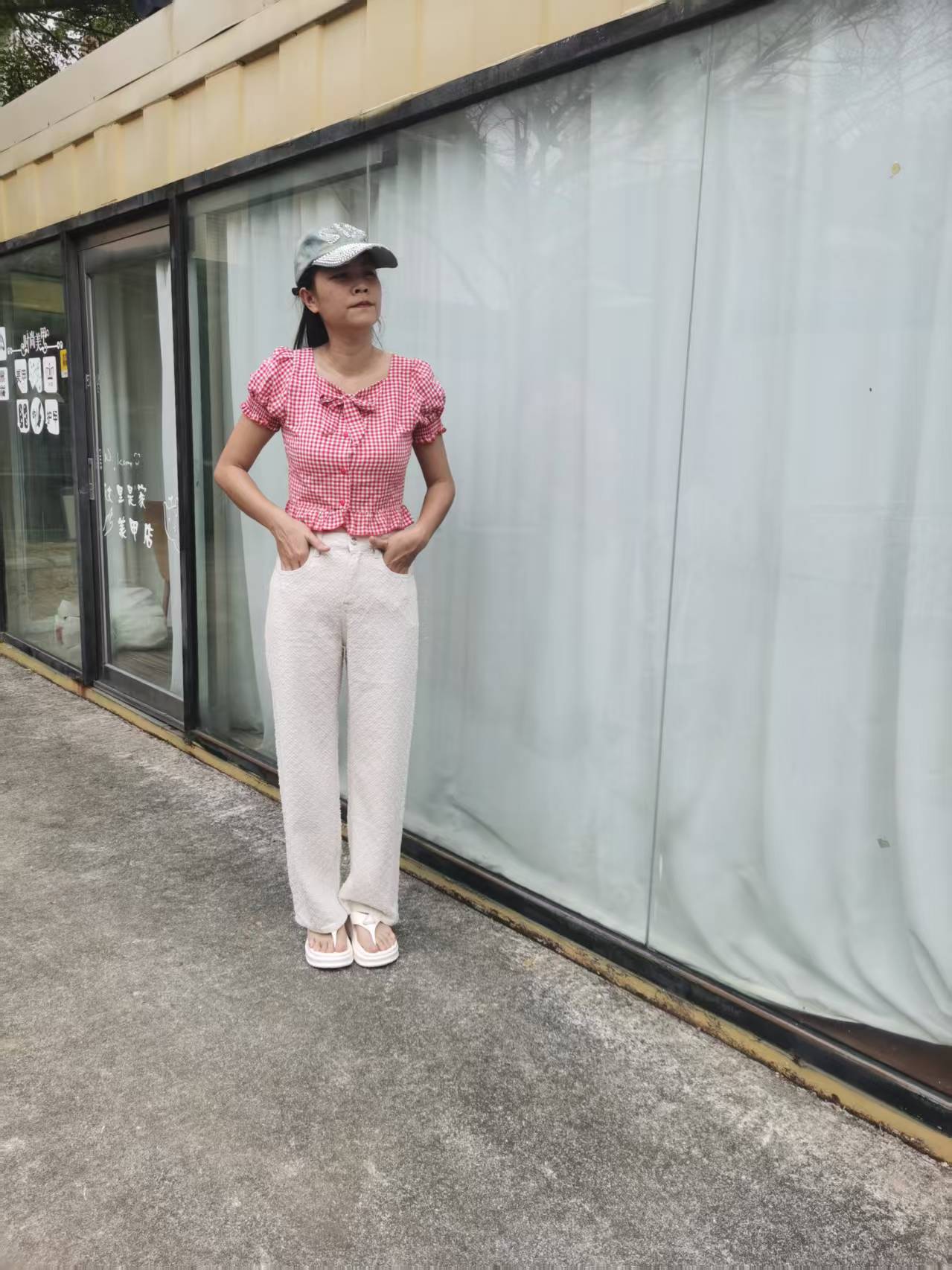 2025年新款高腰提花时尚百搭女士牛仔裤