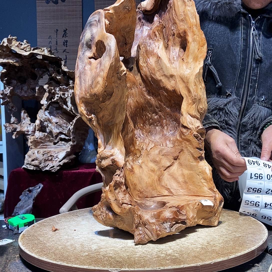 那****948。红杉根随行根艺