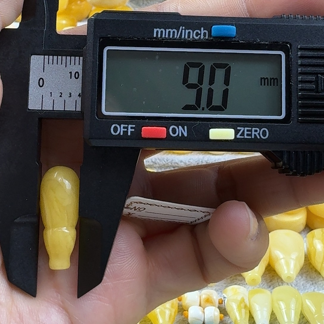 上***水蜜蜡未镶嵌裸石31