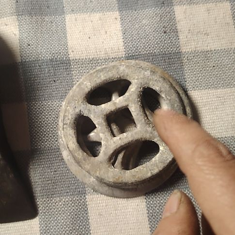 刘***臭民俗物件铁器摆件回收的