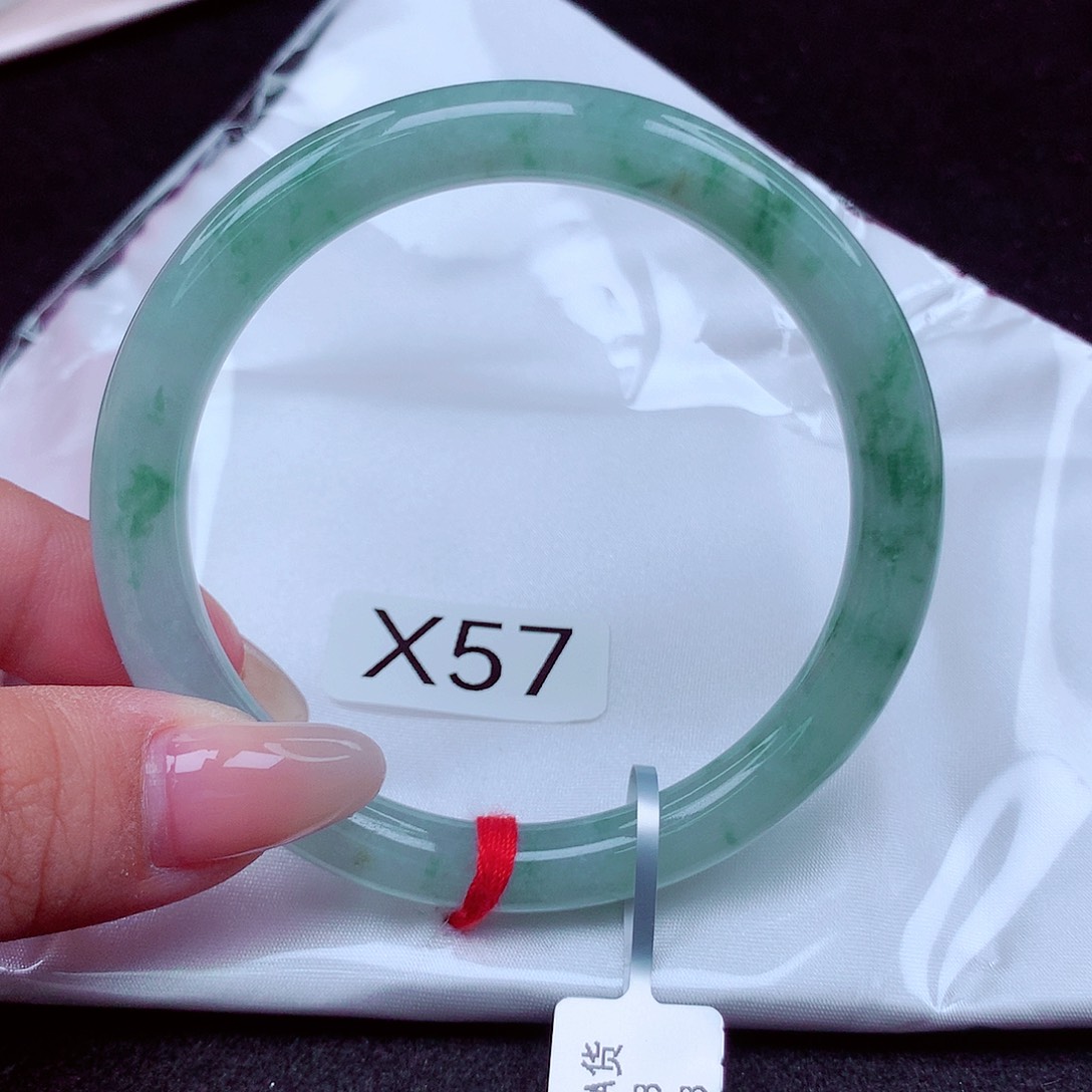 d***g翡翠未镶嵌手镯天然缅甸翡翠A货玉手镯