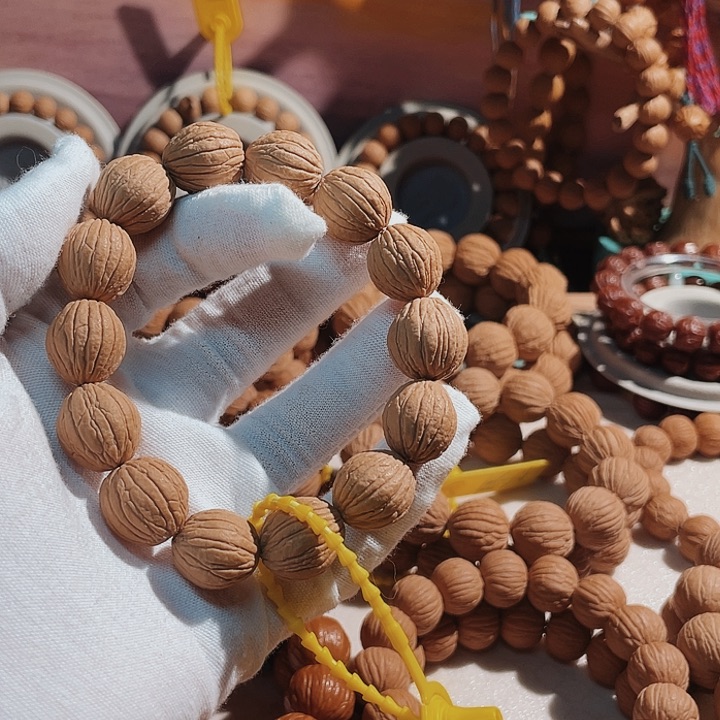 猴头核桃吊坠呆*佛心